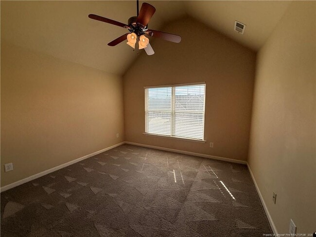 Building Photo - 16 Fort McClary Ct