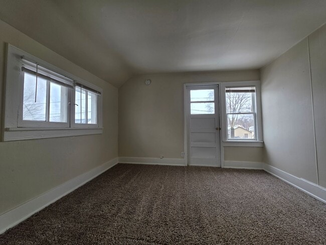 Building Photo - 1020 Berner St