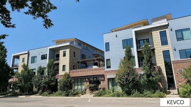 Primary Photo - Luxury Old Town Living