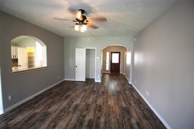 Building Photo - 16531 Sperry Gardens Dr