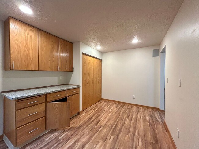 Building Photo - One Of The Top Rated Gems Of 2026: Serene 3 Bed + Bonus Room, 2.5 Bath Spacious House!