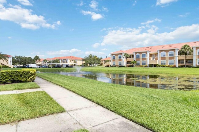 Building Photo - 1025 Villagio Cir
