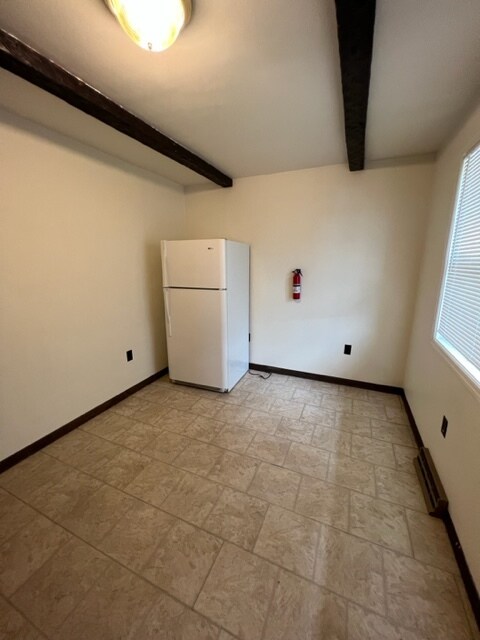 Kitchen - Maple St Apartments