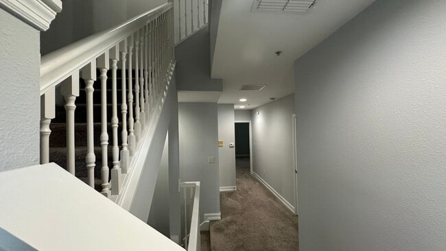 Building Photo - 3720 Messina Dr
