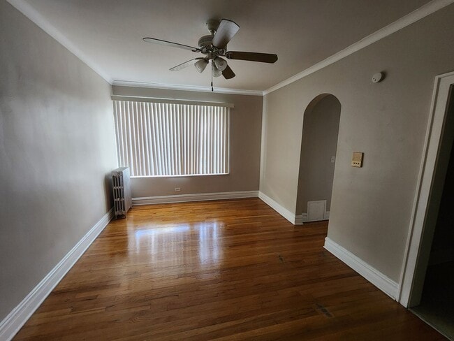 Building Photo - 2209 S 61st Ct