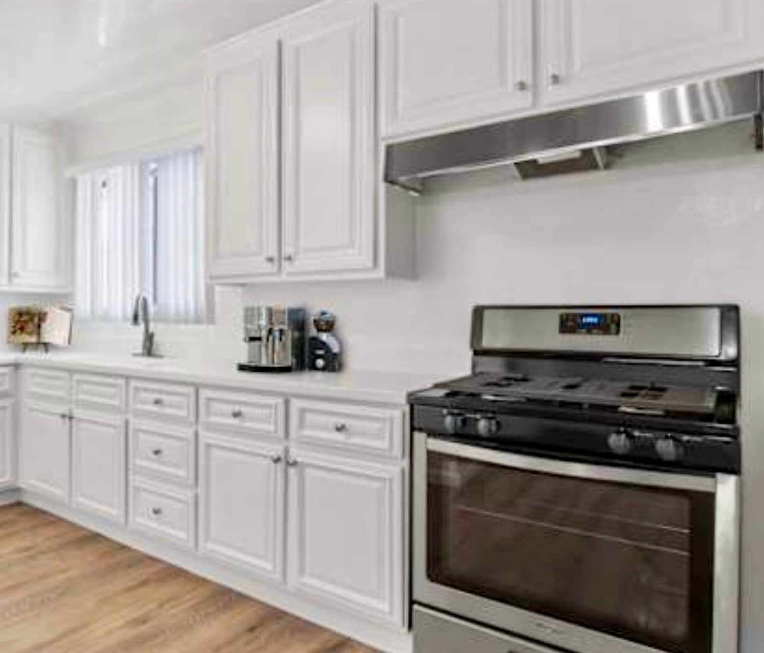 Building Photo - 3845 Vinton Ave