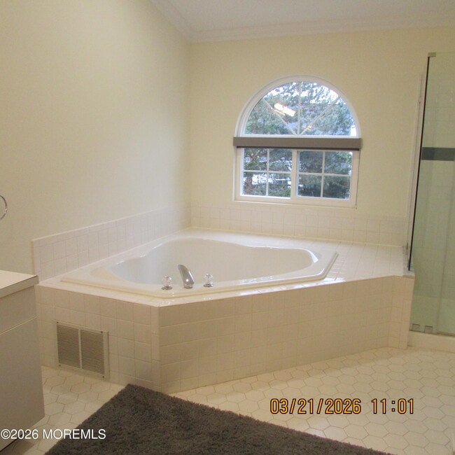 Building Photo - 29 Tall Oaks Ct