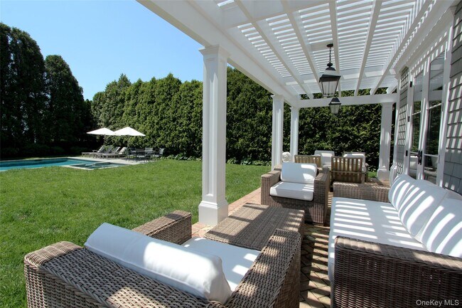 Building Photo - 60 Old Town Crossing