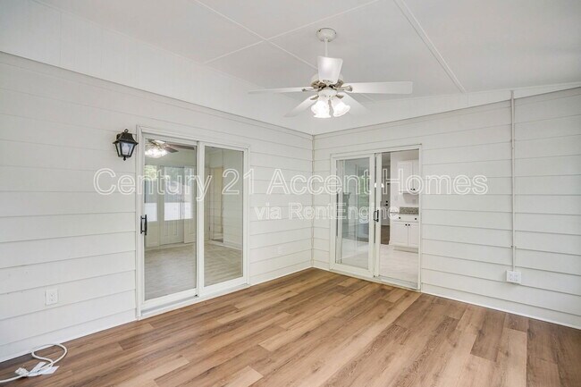 Building Photo - 4916 Chowan Ave