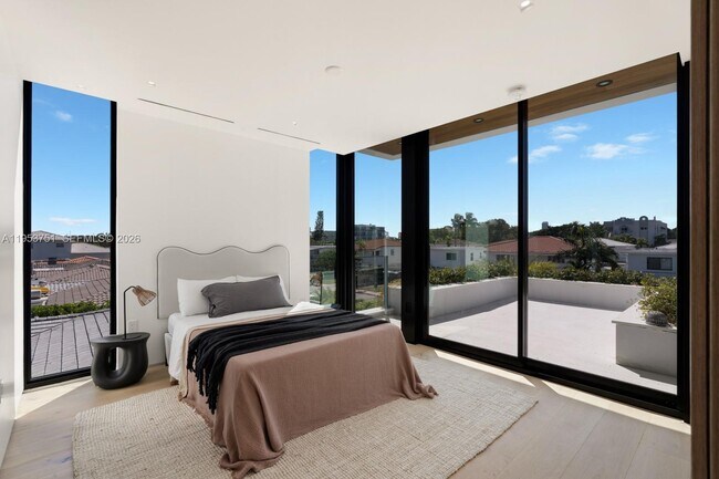 Building Photo - 701 86th St