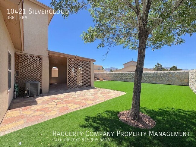 Building Photo - 10421 Silvercloud-