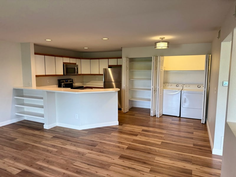 Building Photo - 33 S Boulder Cir