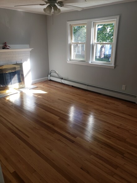 Building Photo - 31 Lavallee Ter