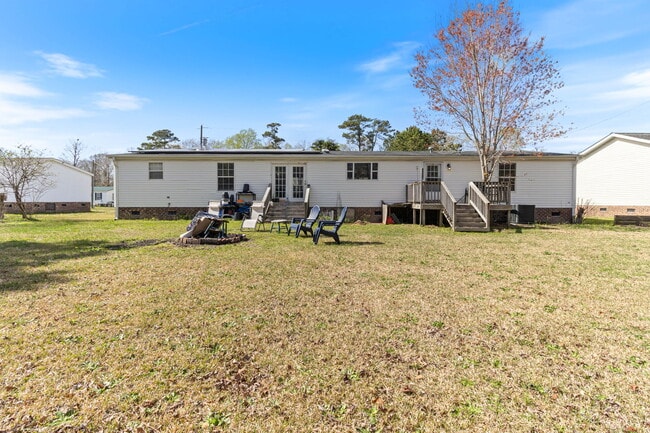 Building Photo - 214 Shipman's Pike