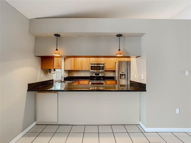 Building Photo - 2375 Bendway Dr