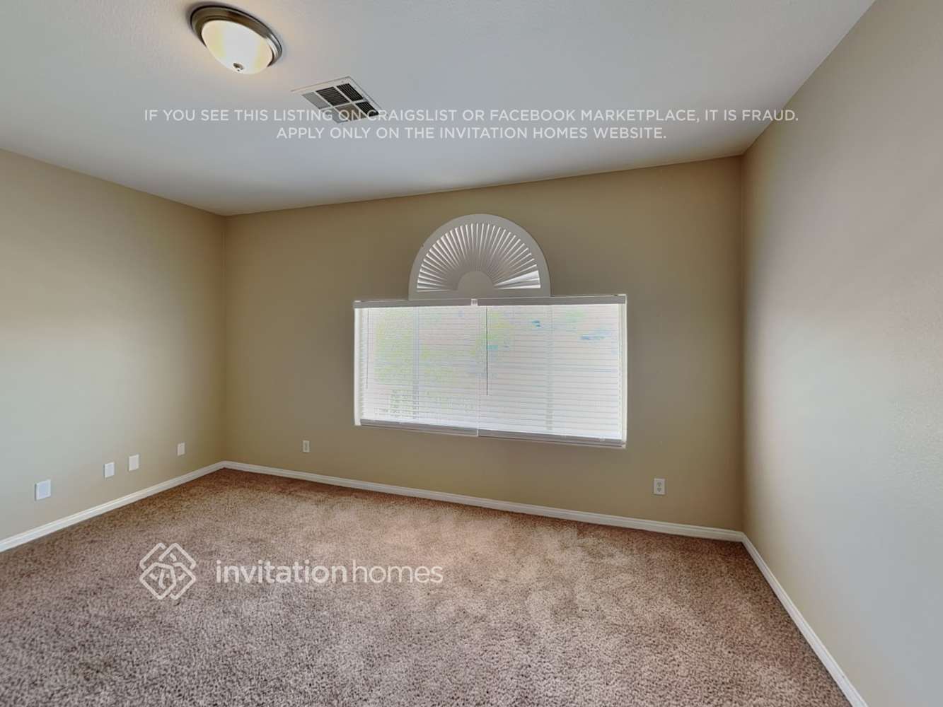 Building Photo - 915 Golden Poppy St