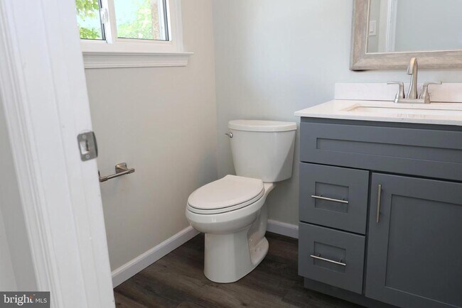 Building Photo - 49 5 Crown Royal Cir