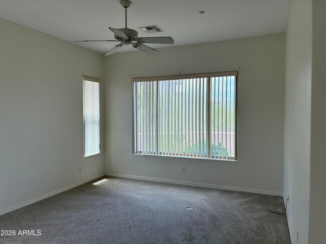 Building Photo - 33110 N 72nd Pl