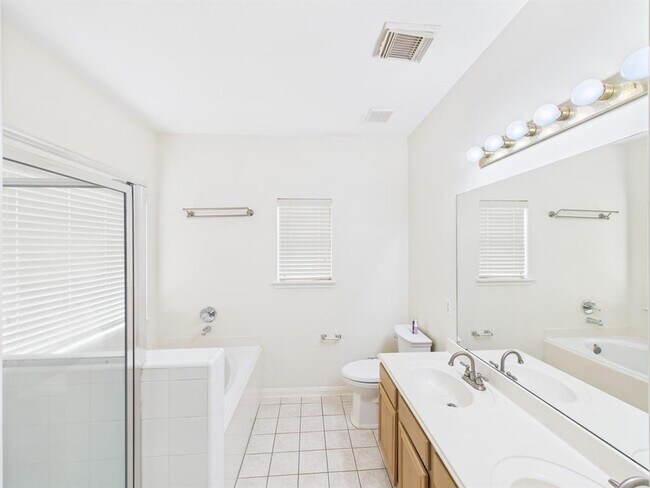 Building Photo - 8827 Aspen Meadow Dr