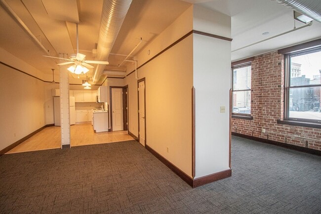 Building Photo - Sharp Building - RESIDENTIAL