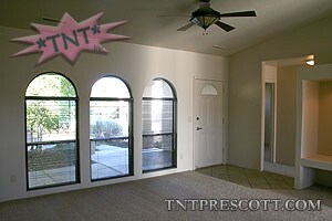 Building Photo - Home in Cliff Rose HOA on a Cul-De-Sac