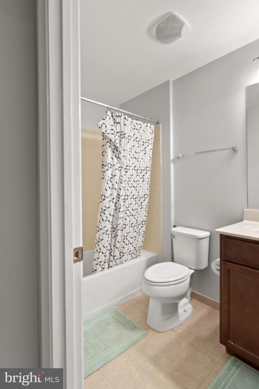 Building Photo - 24839 Somerby Dr
