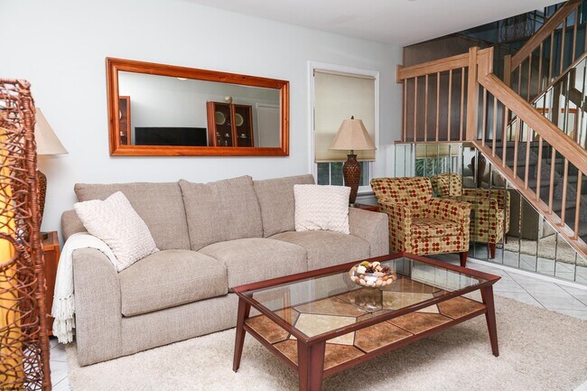 Building Photo - 12 Gull Cove