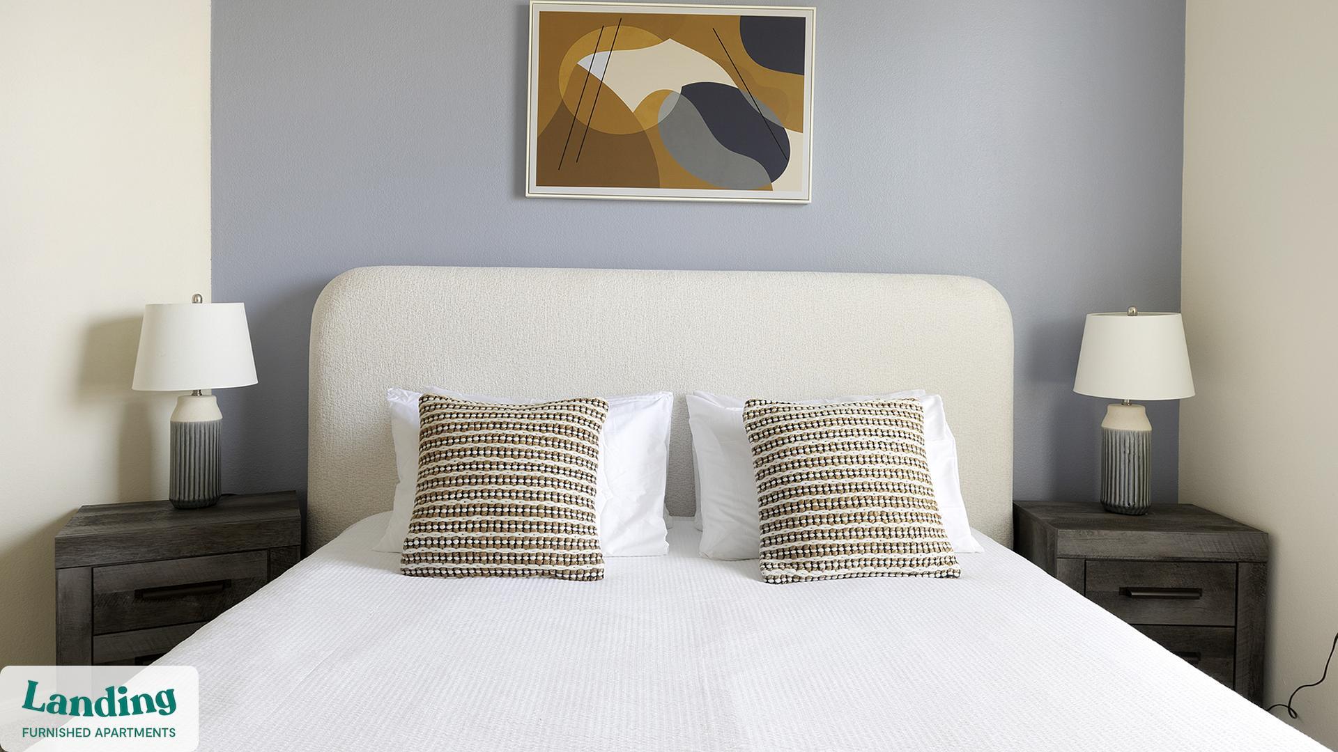 Building Photo - 901 Lakeside Cir