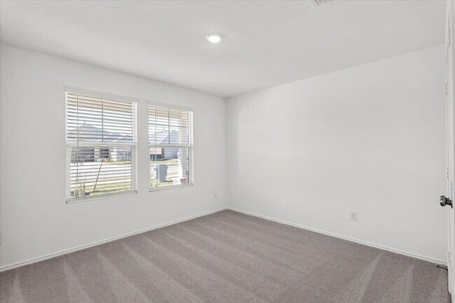 Building Photo - 221 Rodney Boat Rd