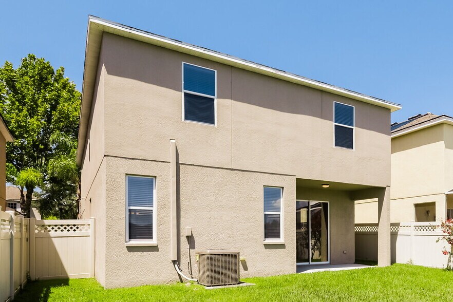 Building Photo - 15516 Long Cypress Dr