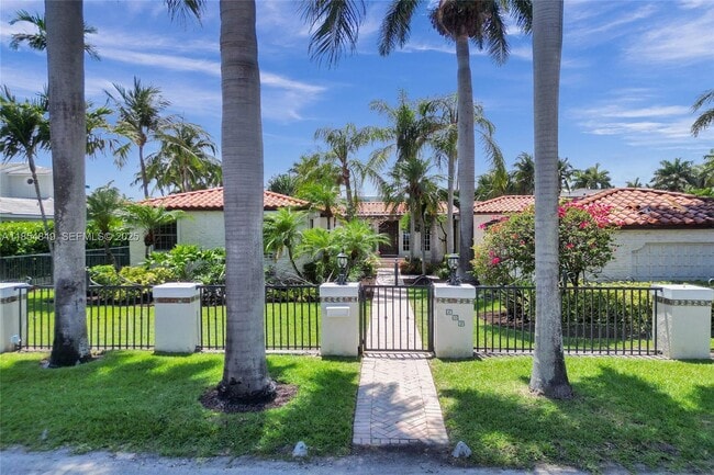 Building Photo - 609 Isle of Palms Dr