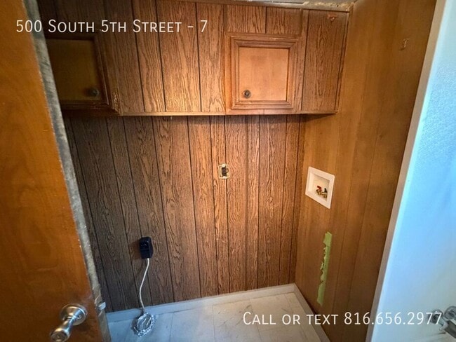 Building Photo - 500 S 5th St