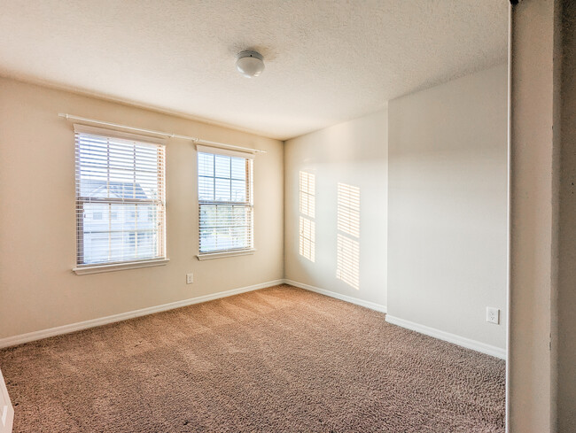 Bedroom 2 - 7001 Butterfly Ct