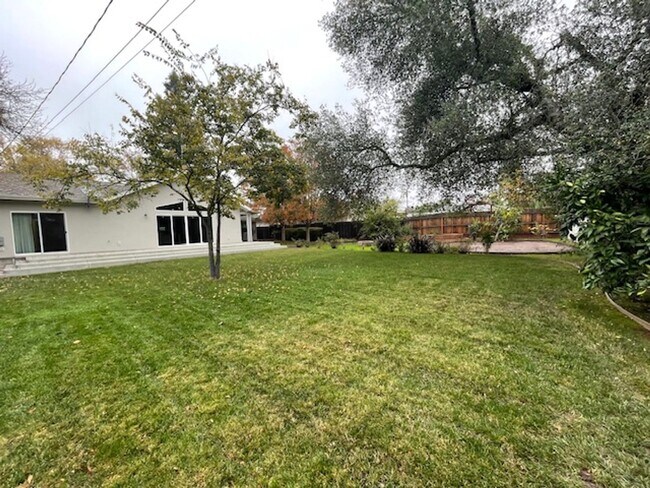 Building Photo - Classic Home with Modern Remodel and Huge Backyard in Desirable Arden Park Neighborhood!
