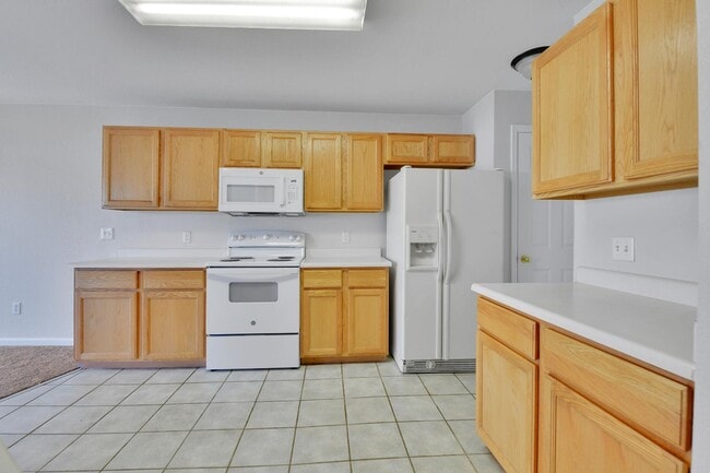 Building Photo - 1308 S Danube Way