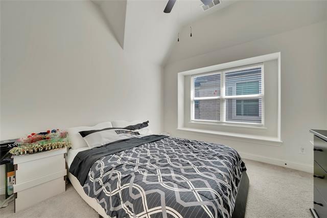 Building Photo - 302 Torch Lily Ln