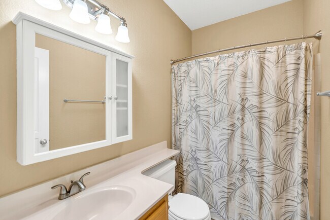 Building Photo - 3635 Poppy Hill Way