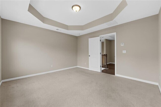 Building Photo - 331 Northaven Ave