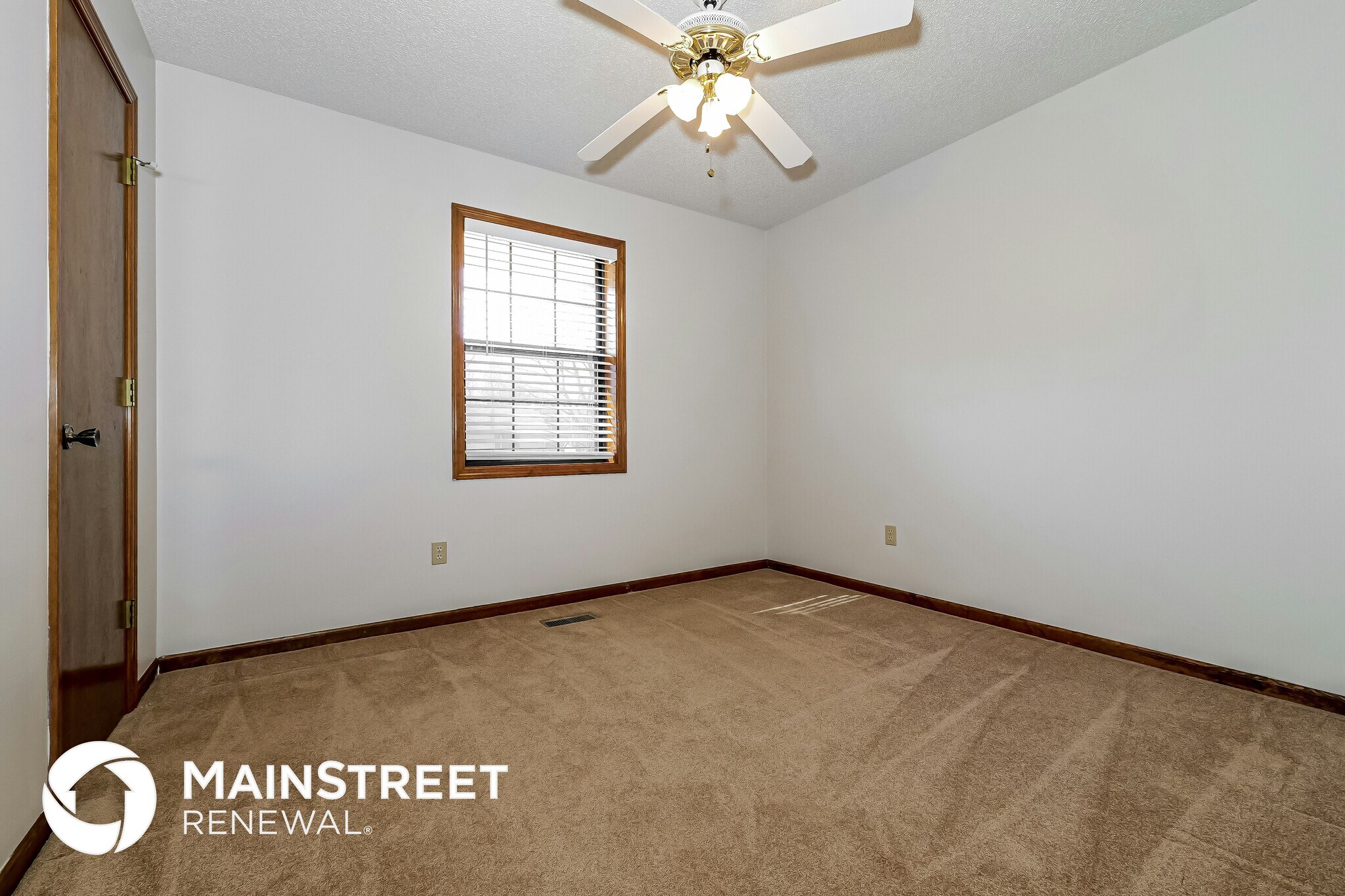 Building Photo - 11433 N Highland Ave