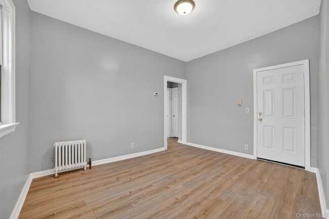 Building Photo - 4 Amackassin Terrace