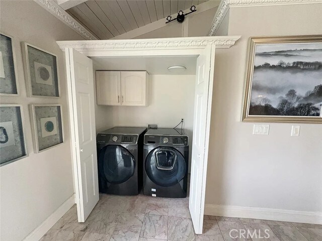 Building Photo - 902 Coronado Dr