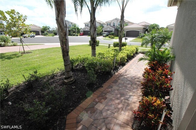 Building Photo - 3279 Tahoe Ct