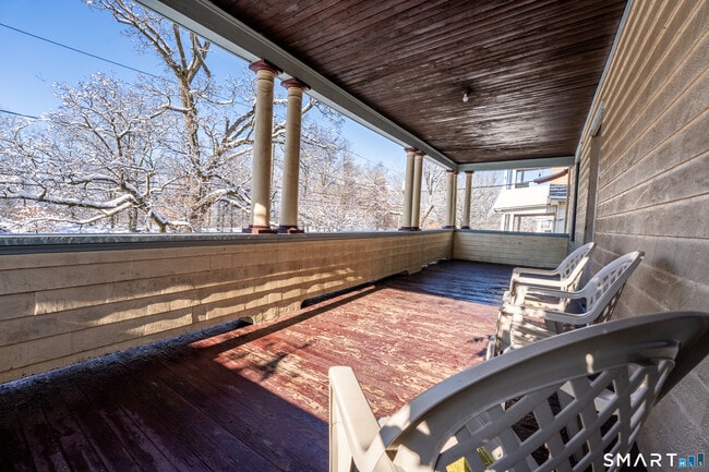 Building Photo - 94 Fairfield Ave