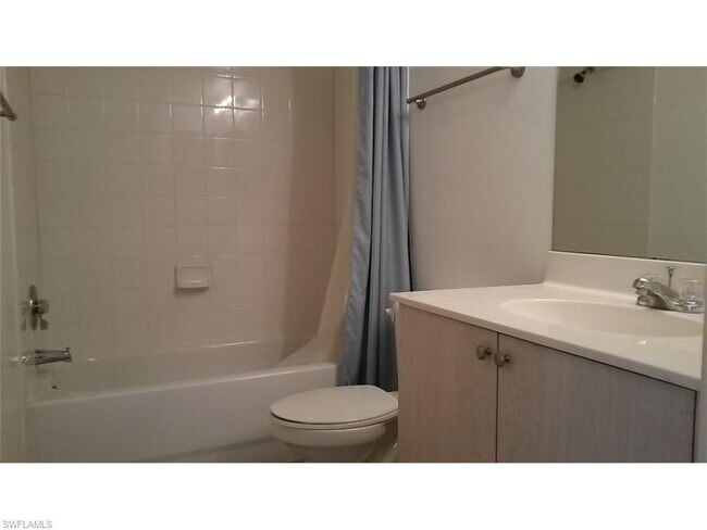 Building Photo - Condominium for Rent in Cape Coral. 2bed/2bath . Zip code 33990