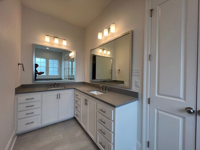 Building Photo - Mattera Subdivision