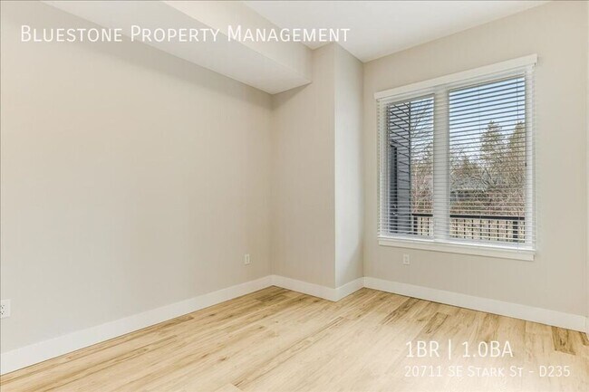 Building Photo - 20711 SE Stark St