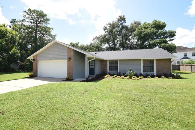 Primary Photo - 3 br, 2 bath House - 236 Secret Way