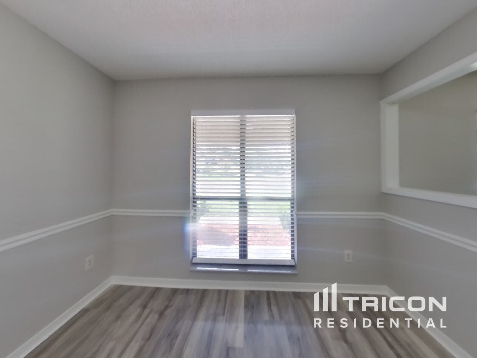 Building Photo - 2608 Bottomridge Dr