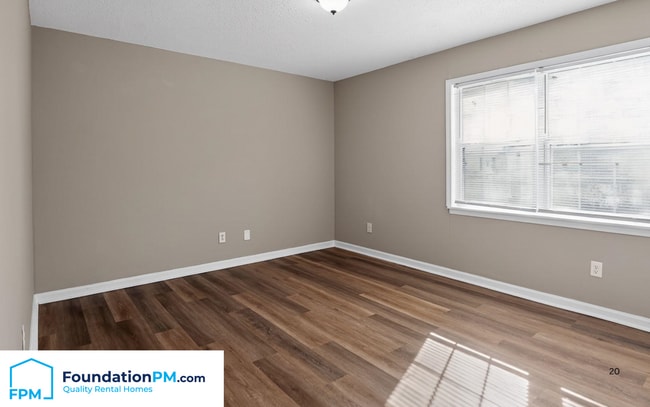 Building Photo - 3766 Windy Ave