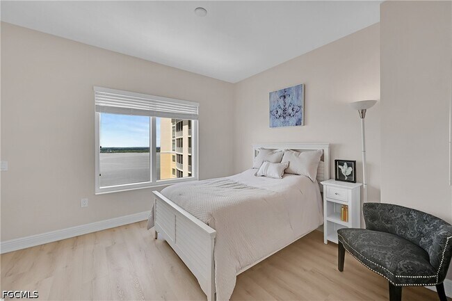 Building Photo - 2743 First St